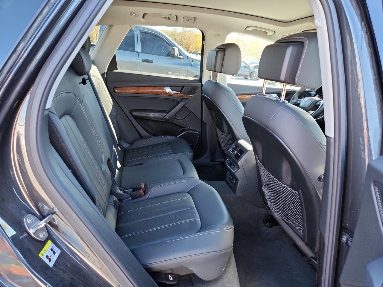 AUDI Q5 PREMIUM PLUS