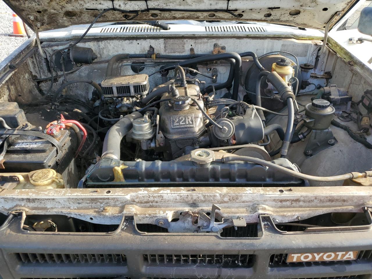 Lot #3291253955 1984 TOYOTA PICKUP RN6