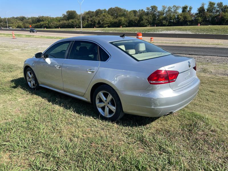 2013 VOLKSWAGEN PASSAT SE - Other View
