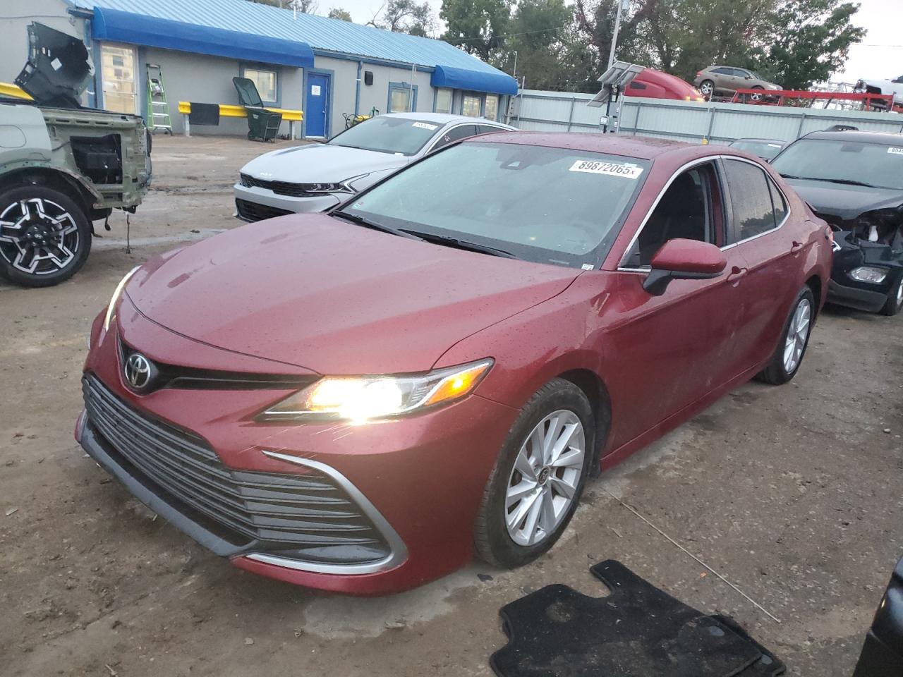 TOYOTA CAMRY LE