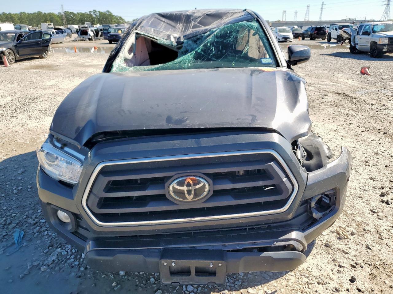 TOYOTA TACOMA DOUBLE CAB