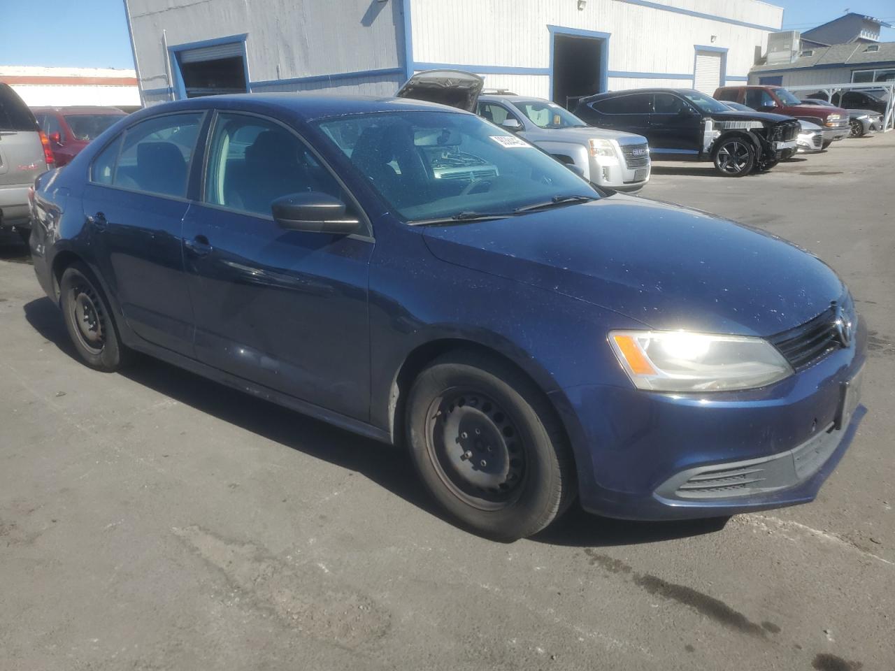 VOLKSWAGEN JETTA BASE