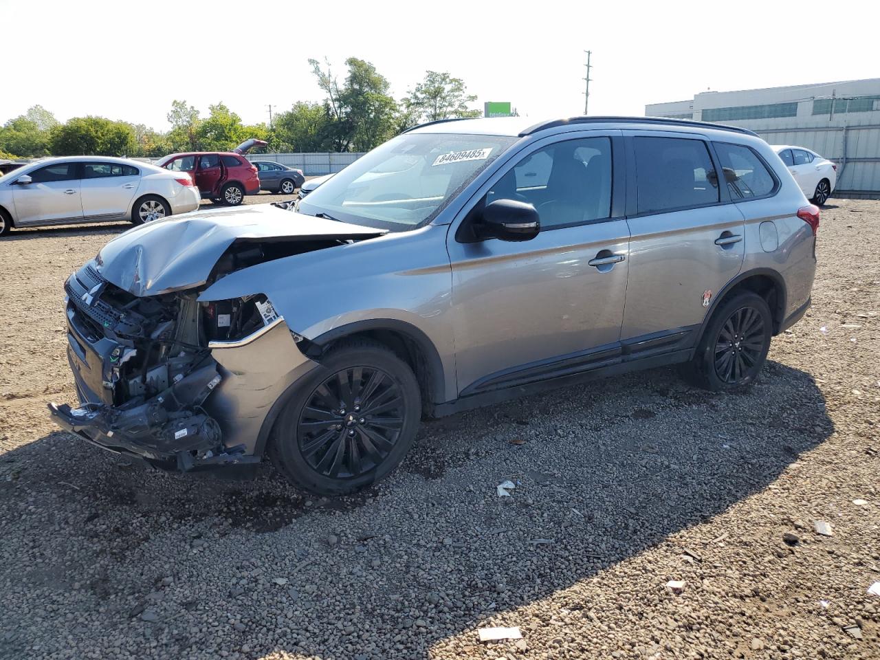 MITSUBISHI OUTLANDER SE