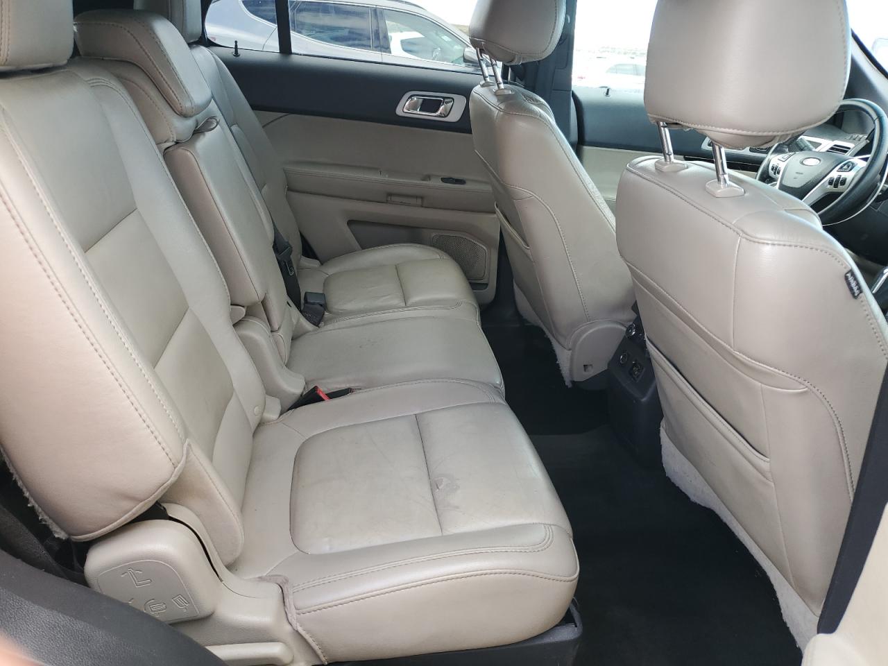 FORD EXPLORER LIMITED