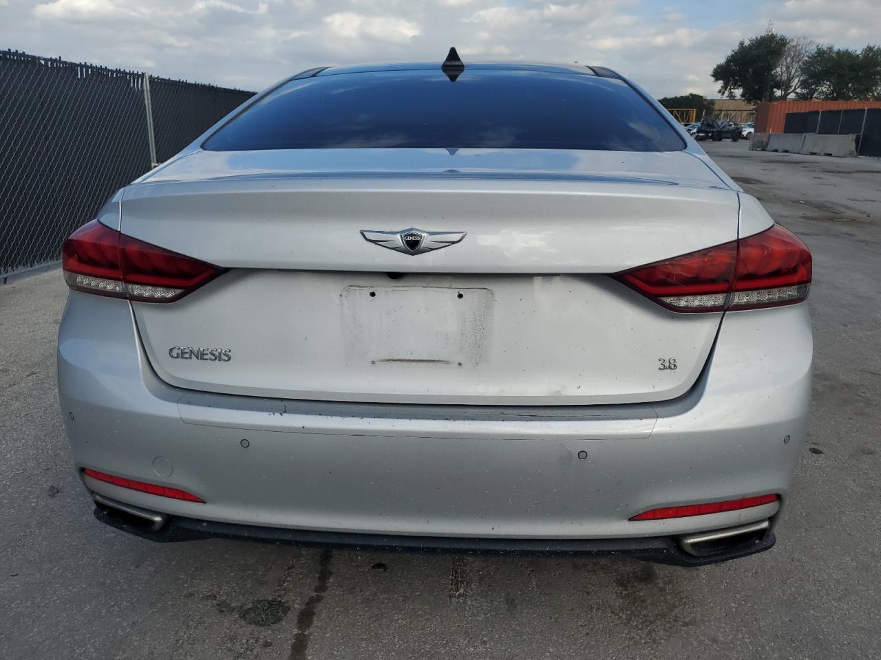 HYUNDAI GENESIS 3.8L