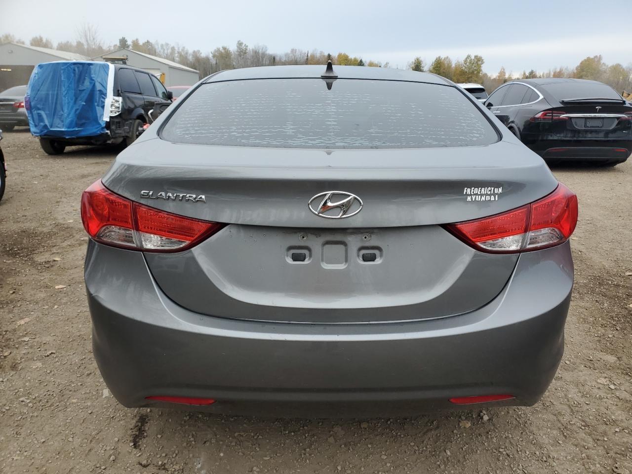 HYUNDAI ELANTRA GLS