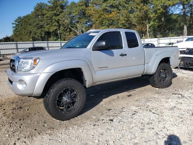 Global Auto Auctions: 2005 TOYOTA TACOMA PRE