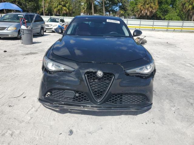 2018 ALFA ROMEO GIULIA TI ZARFAECN7J7591700