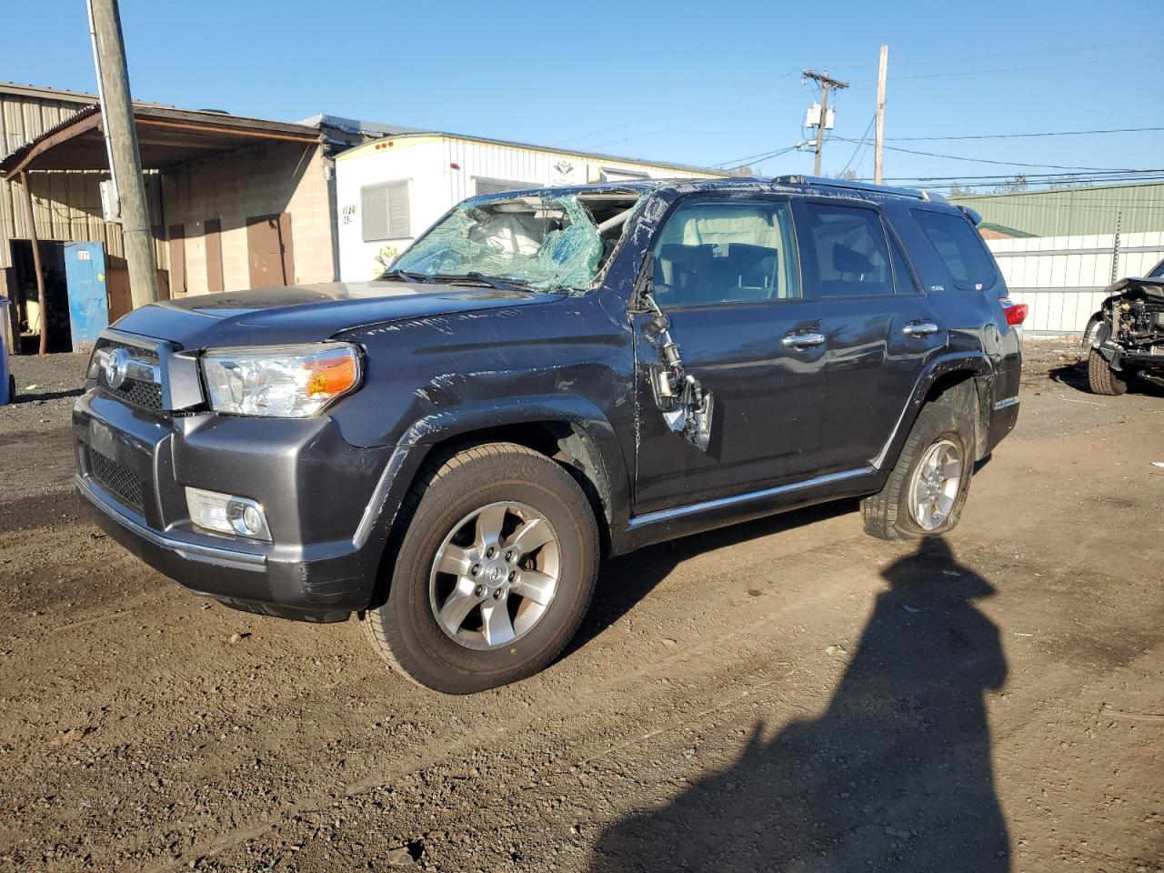 TOYOTA 4RUNNER SR5
