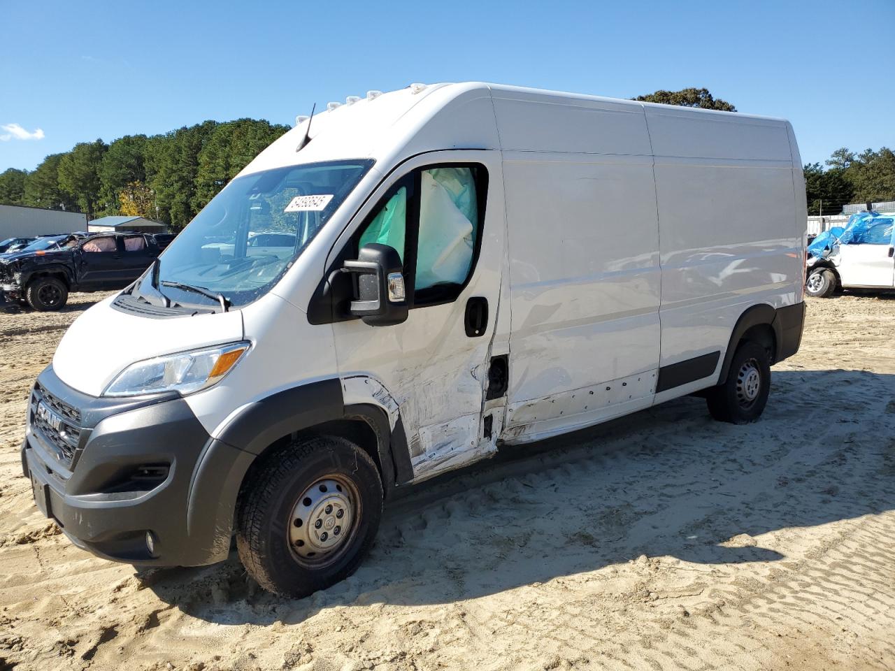 RAM PROMASTER 2500 HIGH