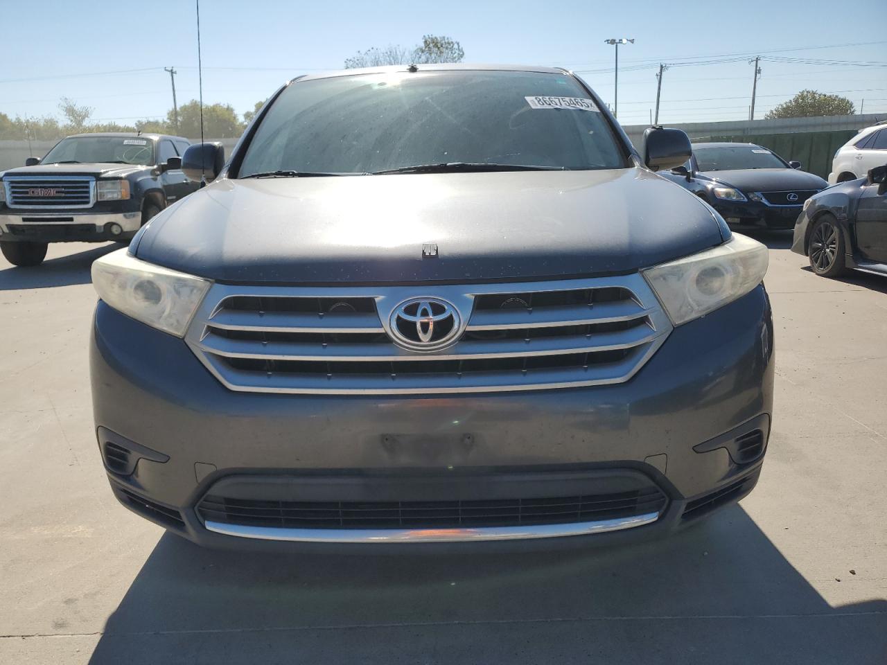 TOYOTA HIGHLANDER BASE