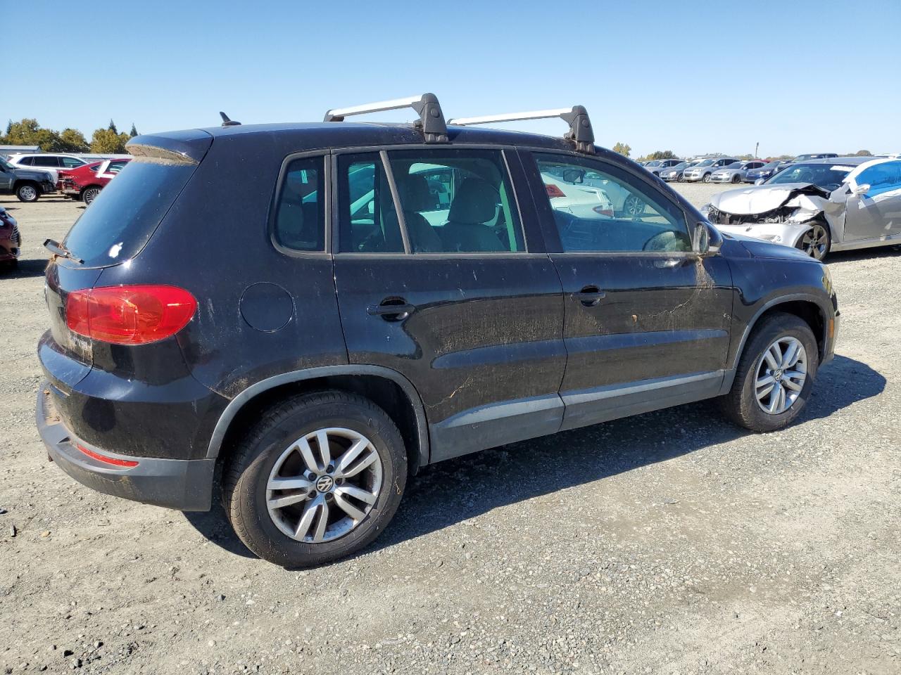 VOLKSWAGEN TIGUAN S