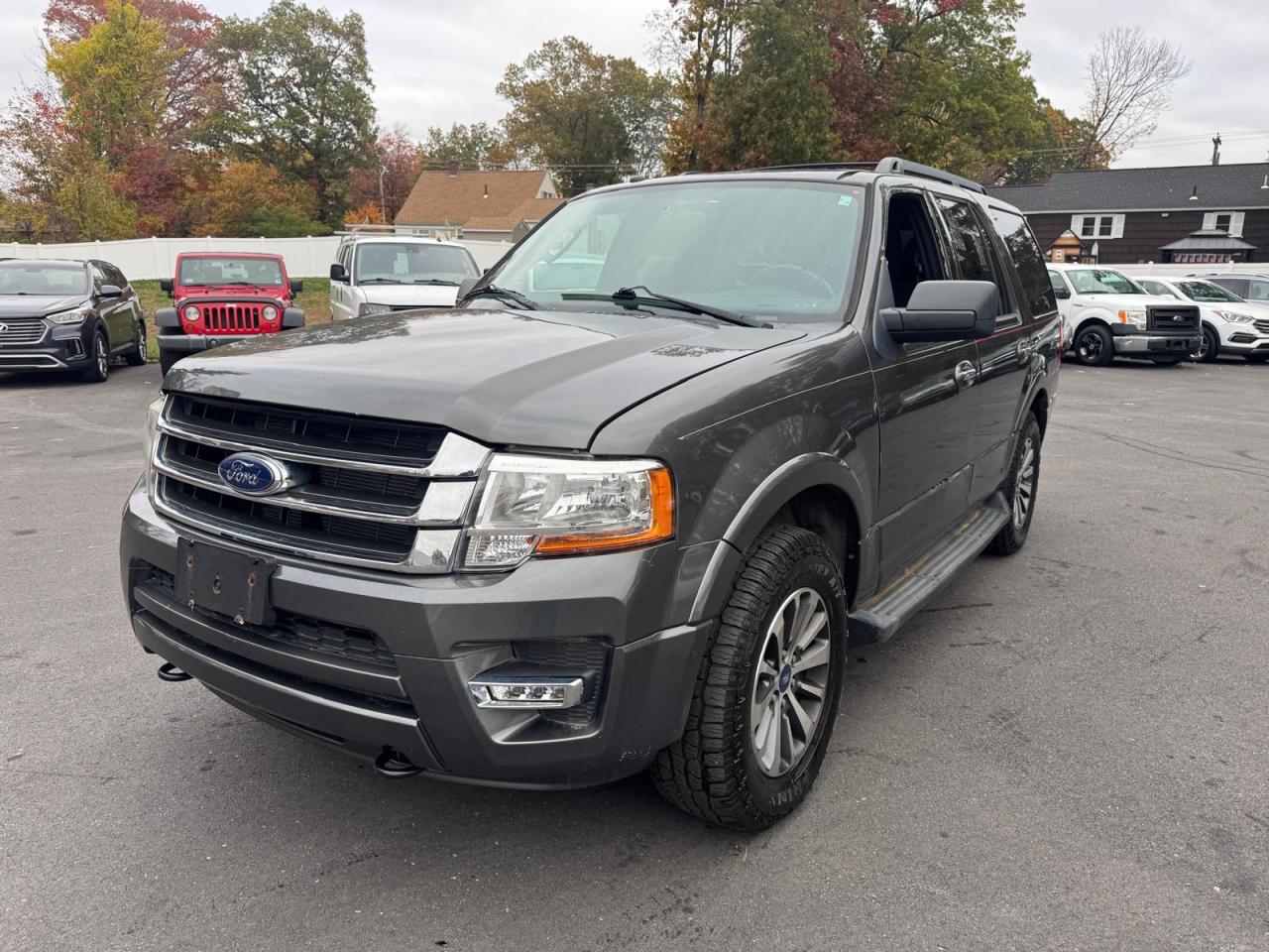 FORD EXPEDITION XLT