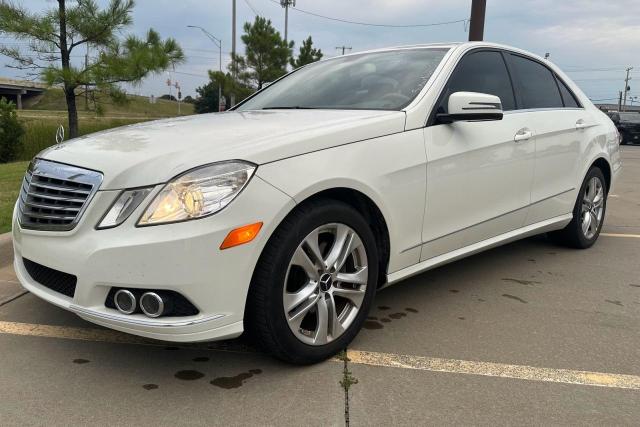 2010 MERCEDES-BENZ E 350 4MAT - Other View