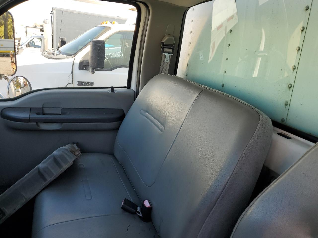 Lot #3282368290 2004 FORD F650 SUPER