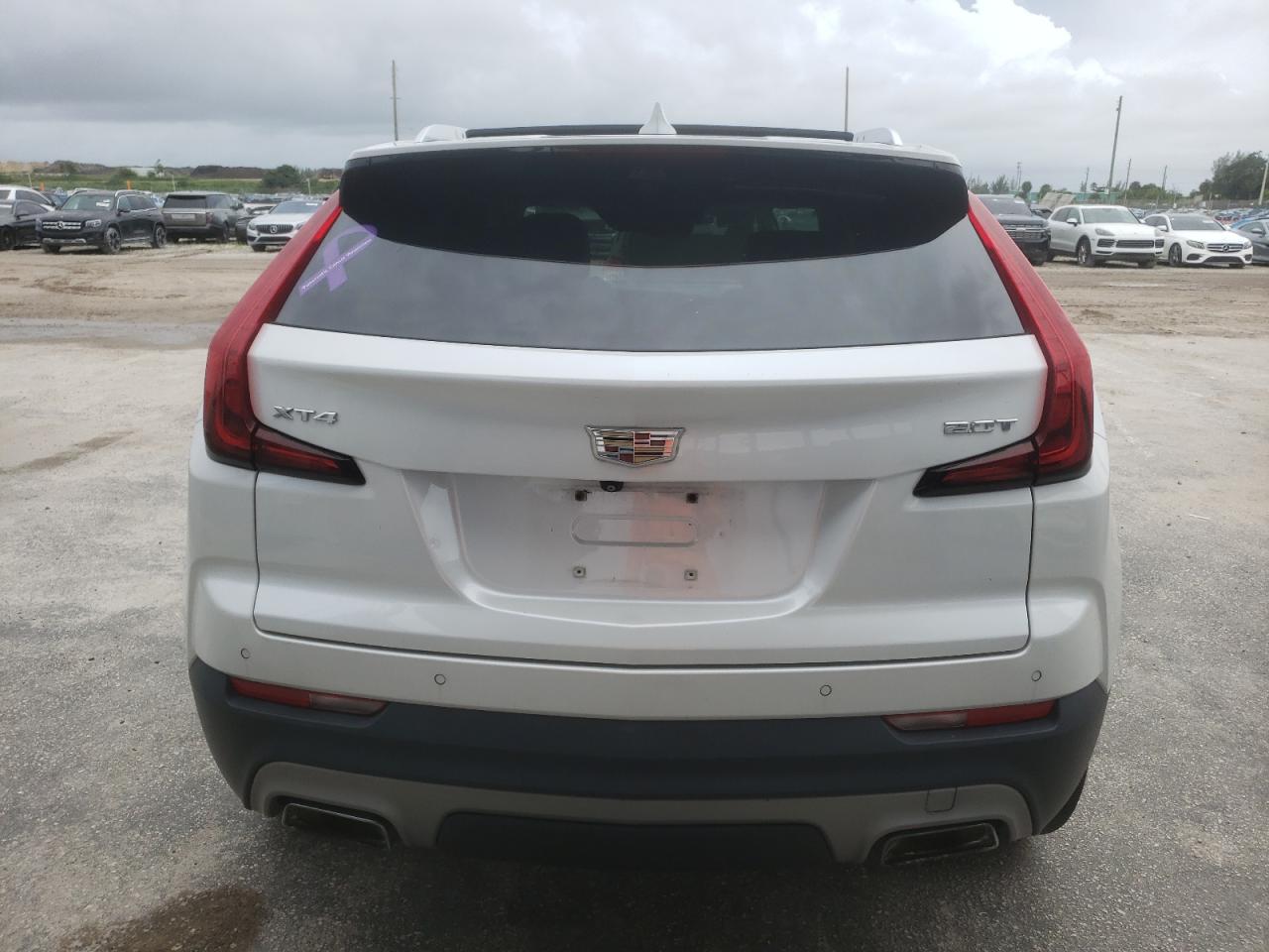 CADILLAC XT4 PREMIUM LUXURY