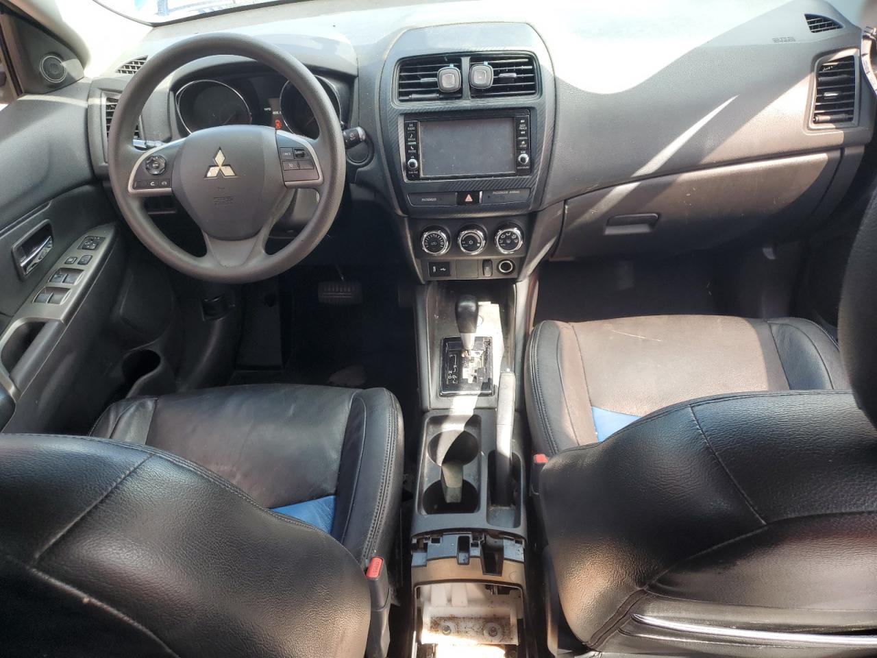 MITSUBISHI OUTLANDER ES