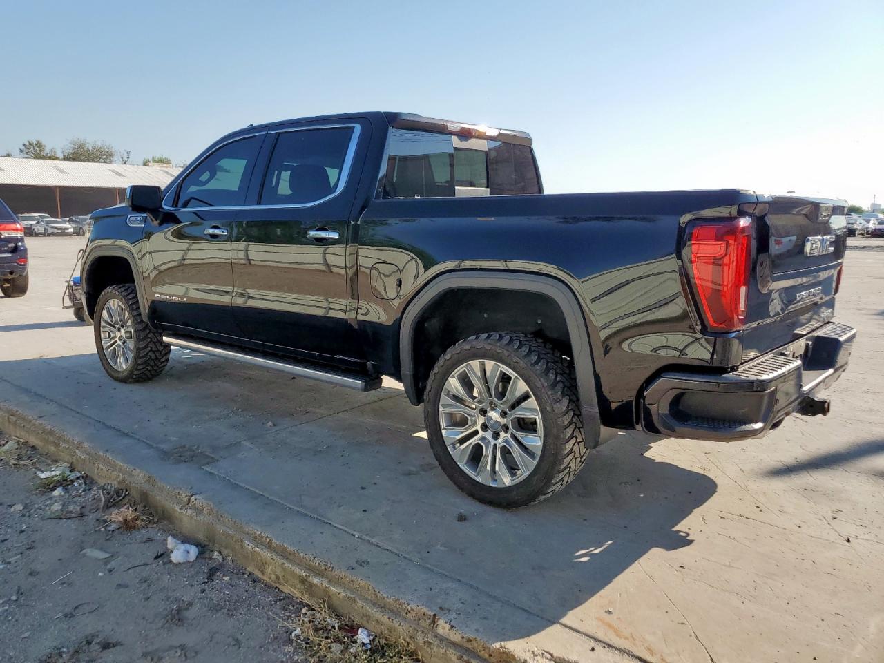 GMC SIERRA K1500 DENALI