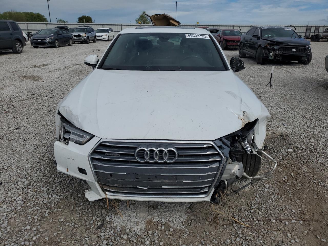 AUDI A4 PREMIUM PLUS