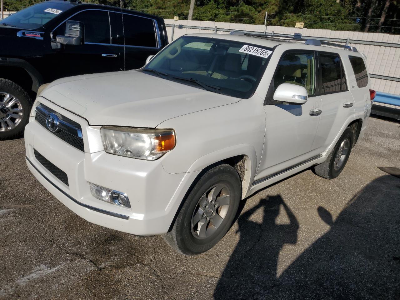 TOYOTA 4RUNNER SR5