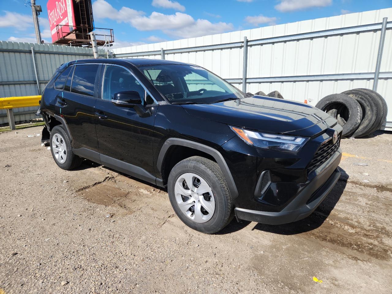 TOYOTA RAV4 LE