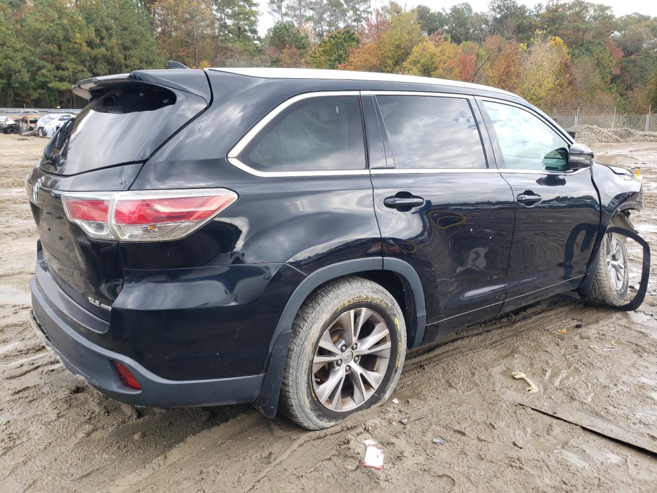 TOYOTA HIGHLANDER XLE