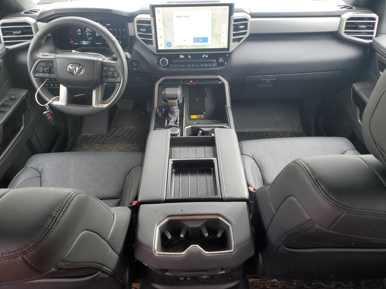 TOYOTA TUNDRA CREWMAX PLATINUM