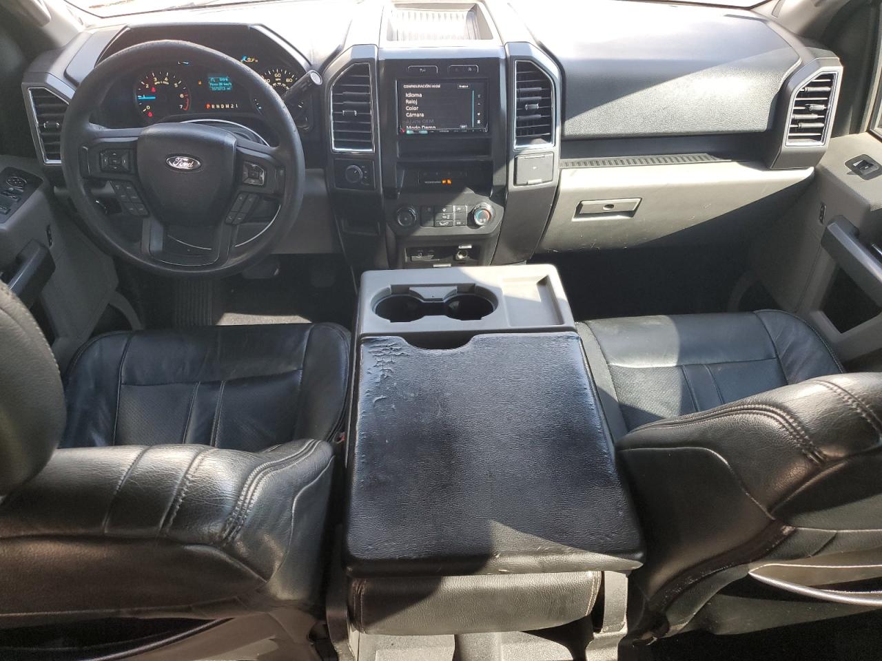 FORD F-150 SUPERCREW