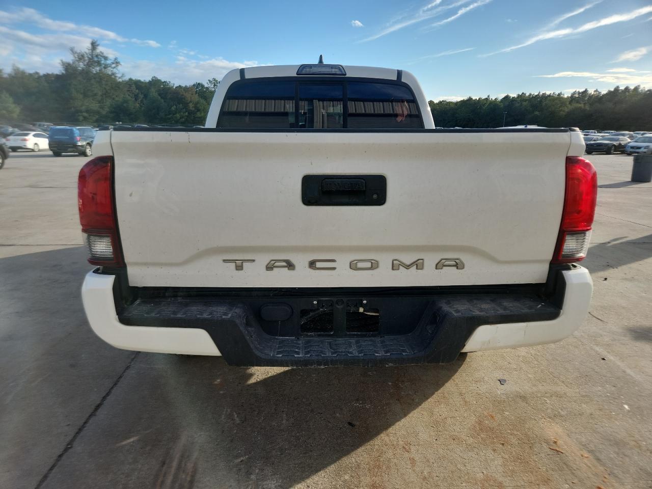 TOYOTA TACOMA DOUBLE CAB