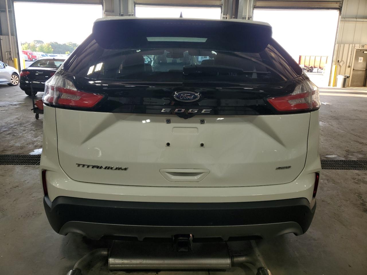 FORD EDGE TITANIUM