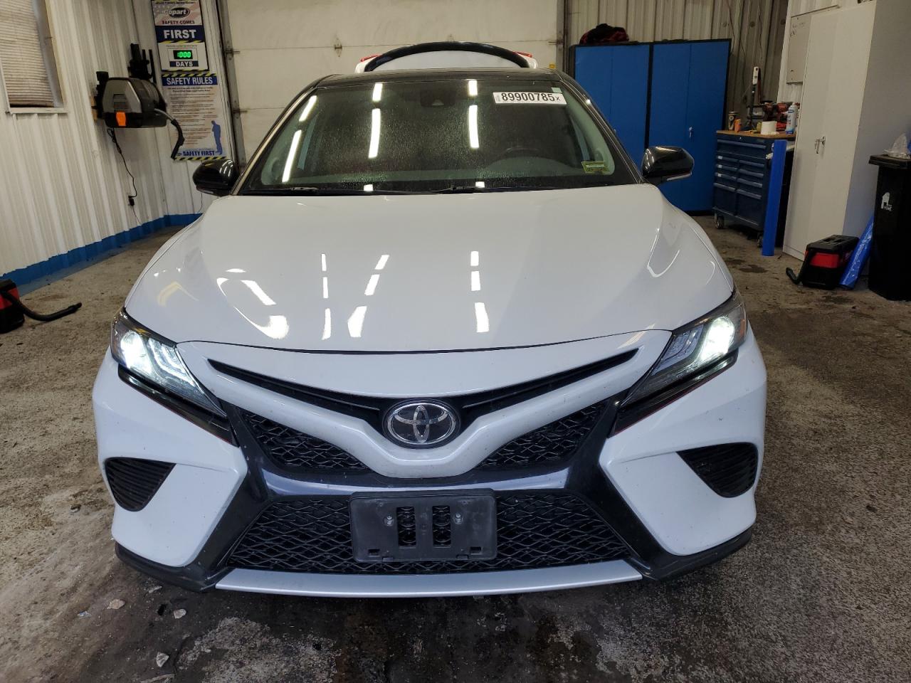 TOYOTA CAMRY XSE