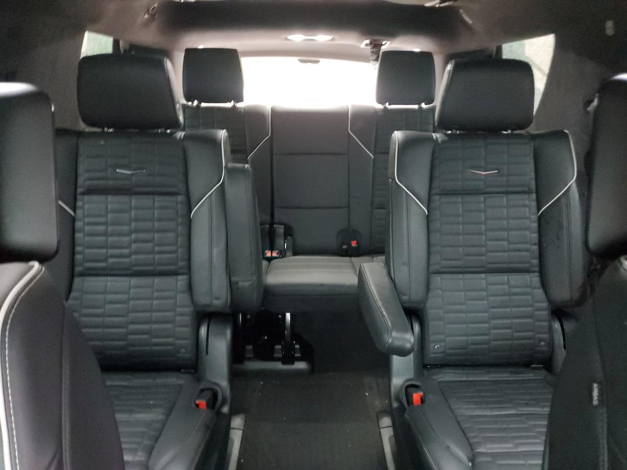 CADILLAC ESCALADE SPORT PLATINUM