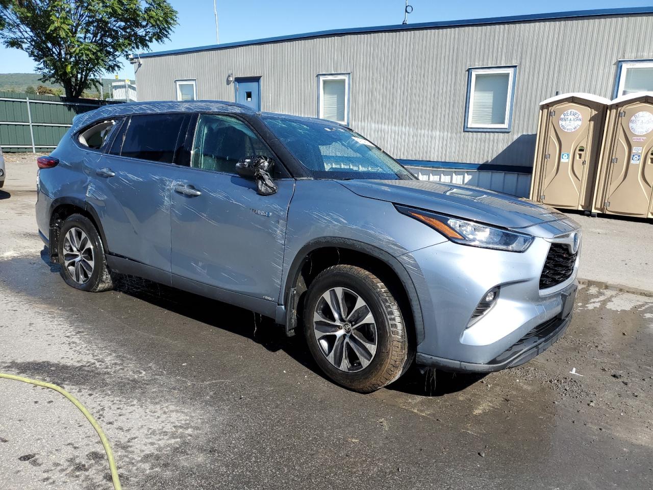 TOYOTA HIGHLANDER HYBRID XLE