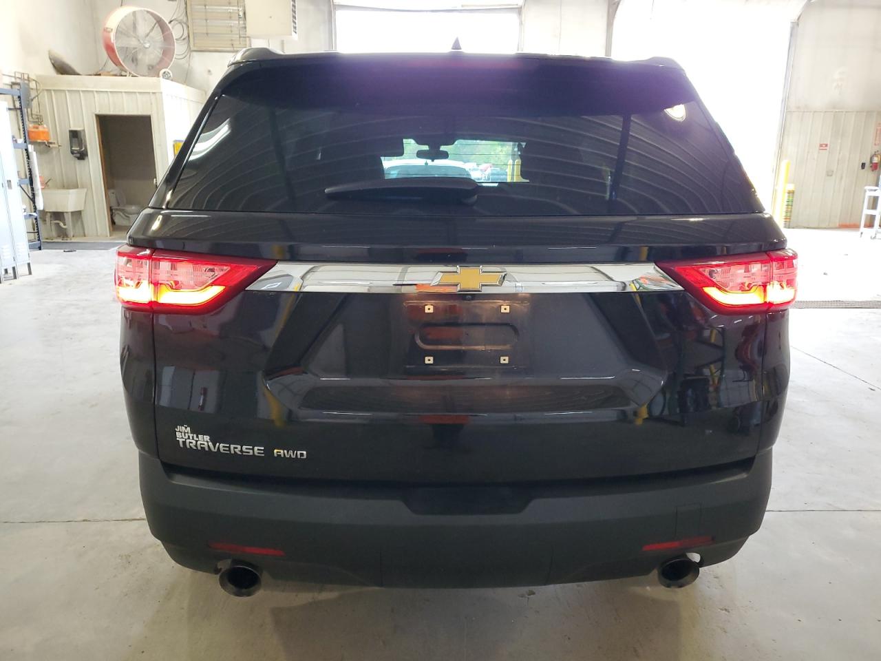 CHEVROLET TRAVERSE LS