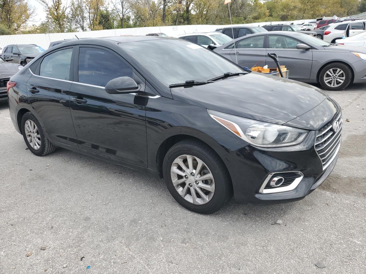 HYUNDAI ACCENT SE