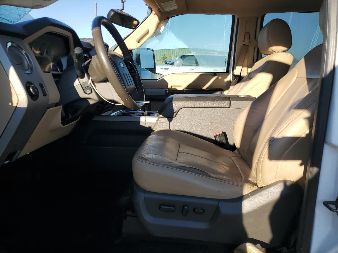 FORD F-250 SUPER DUTY