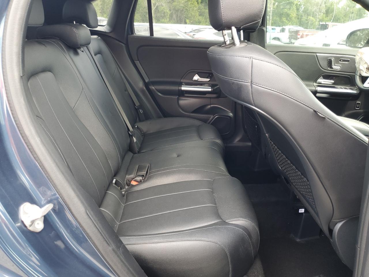 MERCEDES-BENZ GLA-CLASS 250