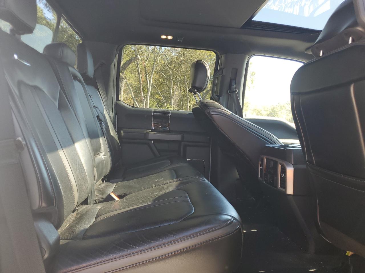 FORD F-450 SUPER DUTY