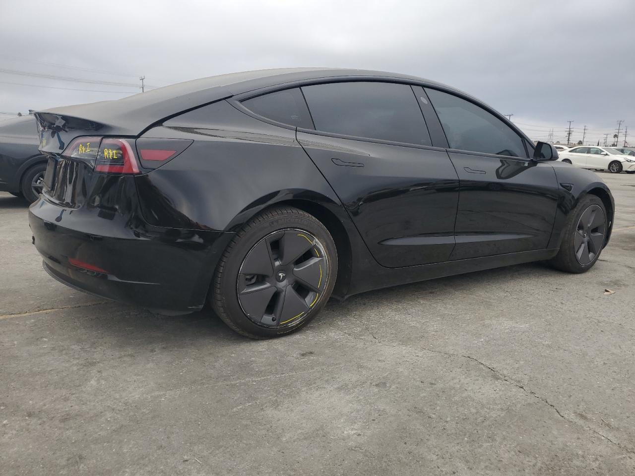 Lot #3317146981 2022 TESLA MODEL 3