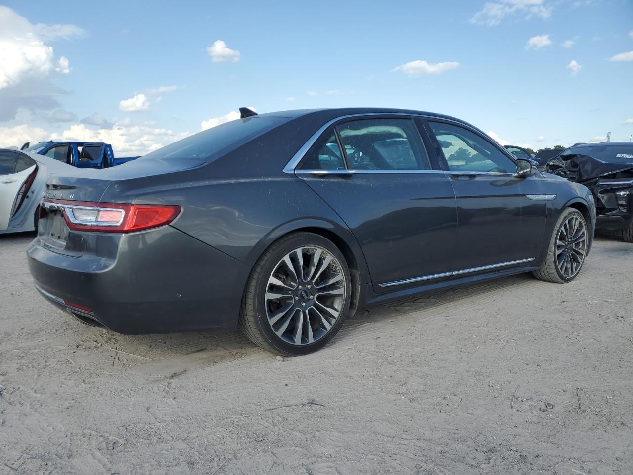 LINCOLN CONTINENTAL RESERVE