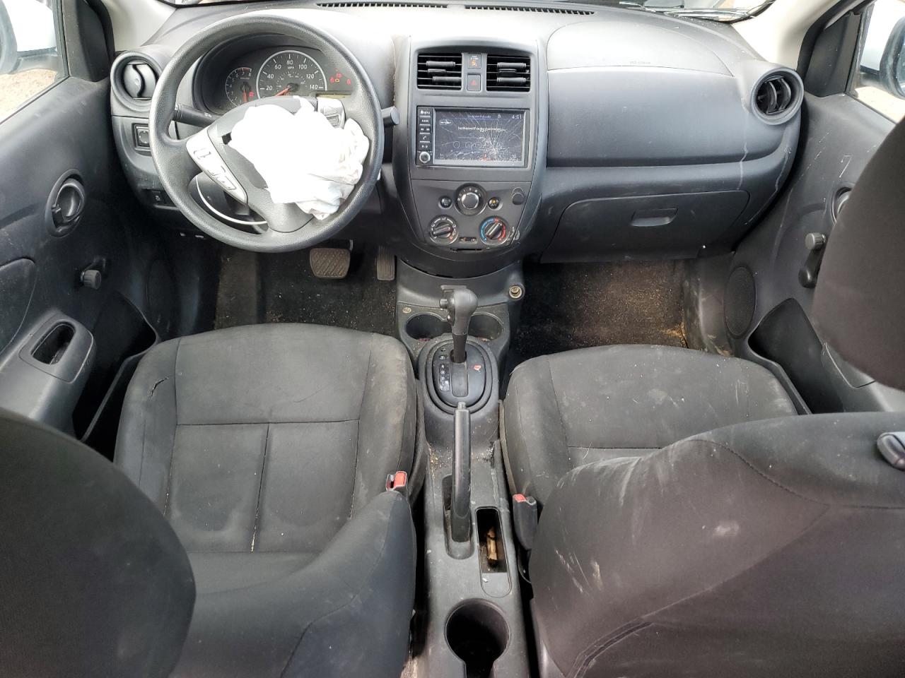 NISSAN VERSA S