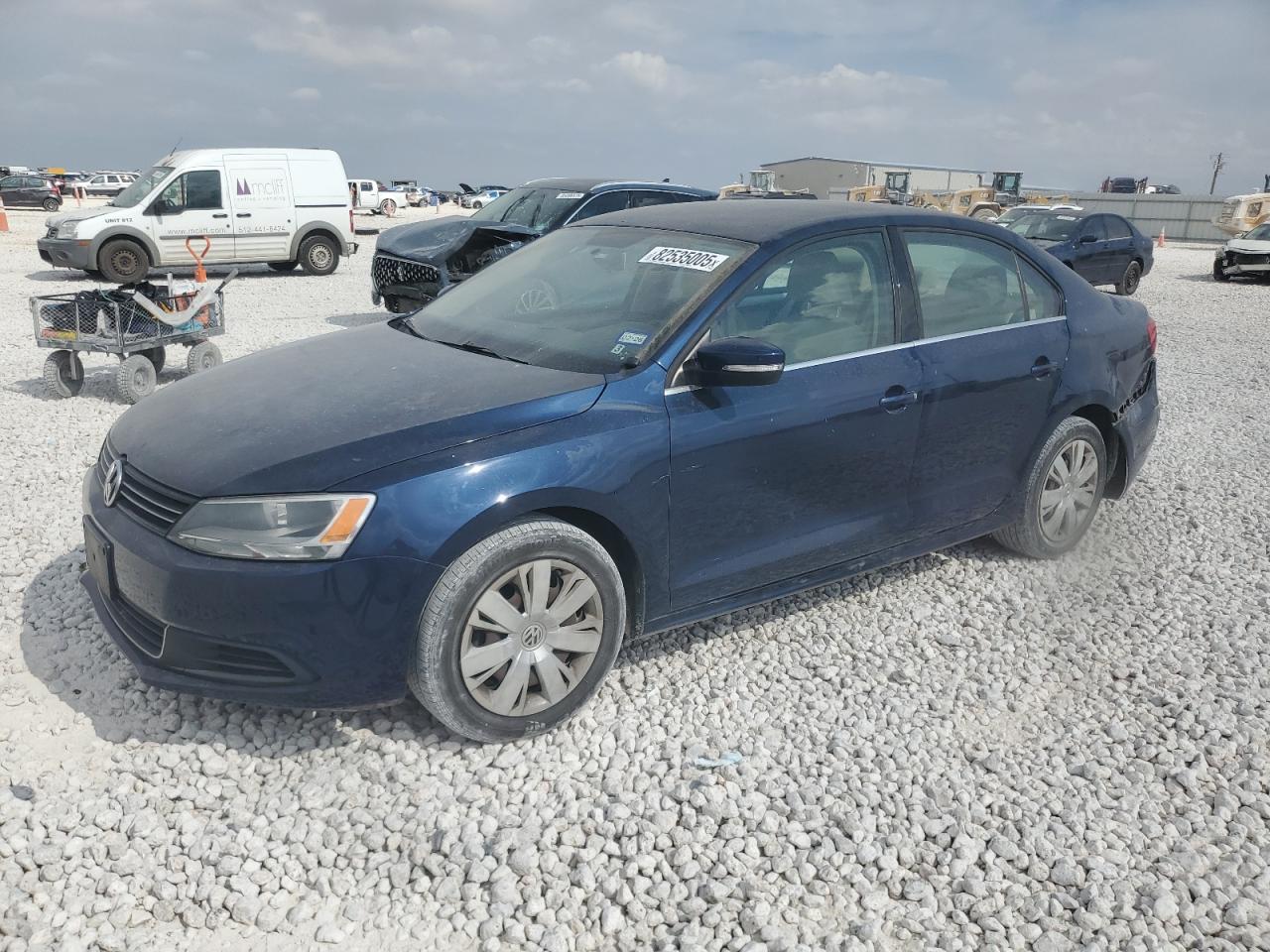 VOLKSWAGEN JETTA SE