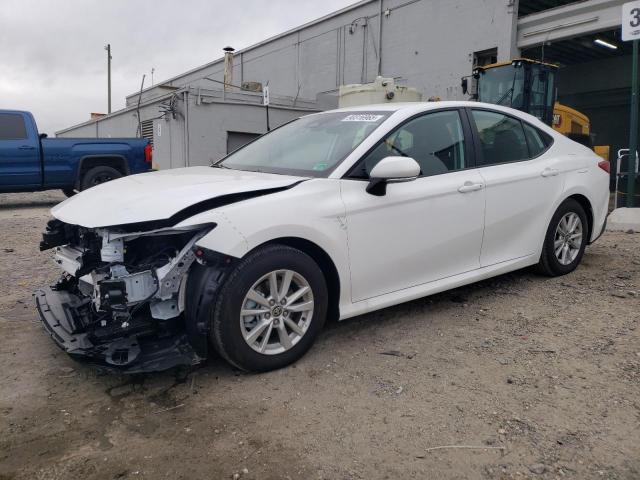 Global Auto Auctions: 2025 TOYOTA CAMRY XSE