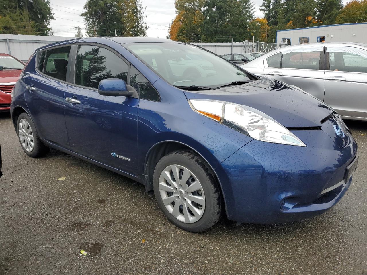 NISSAN LEAF SV
