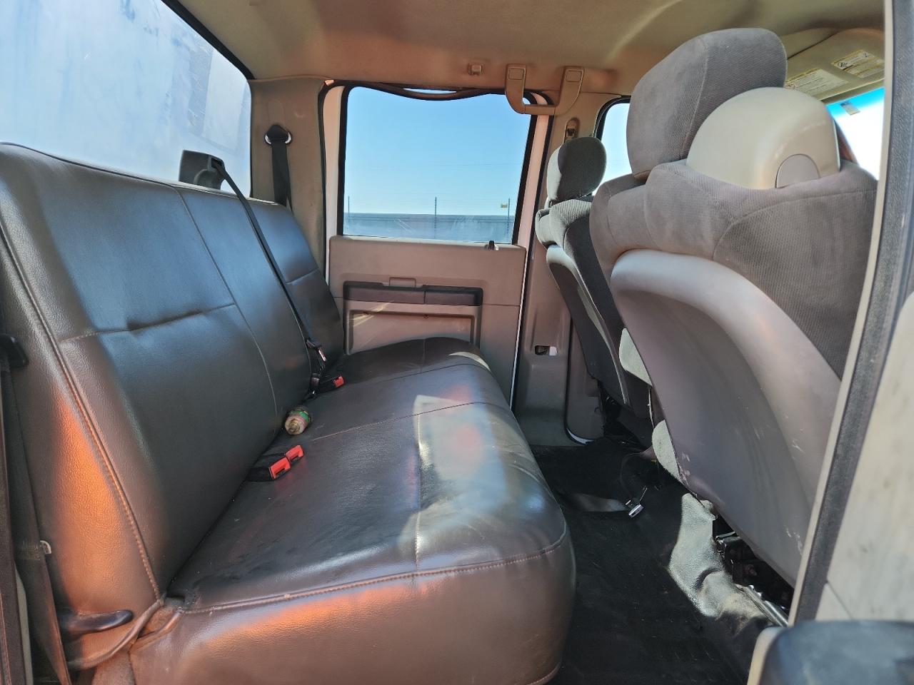 FORD F-250 SUPER DUTY