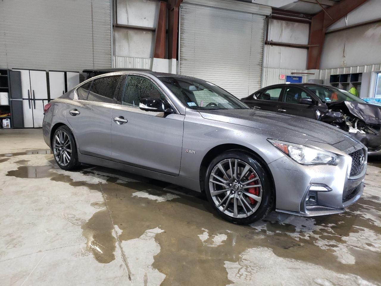 INFINITI Q50 RED SPORT 400