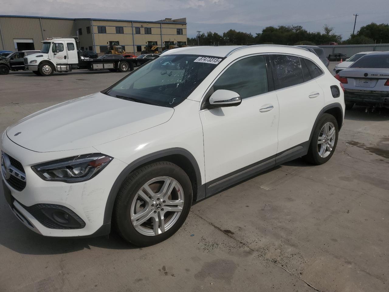 MERCEDES-BENZ GLA-CLASS 250 4MATIC