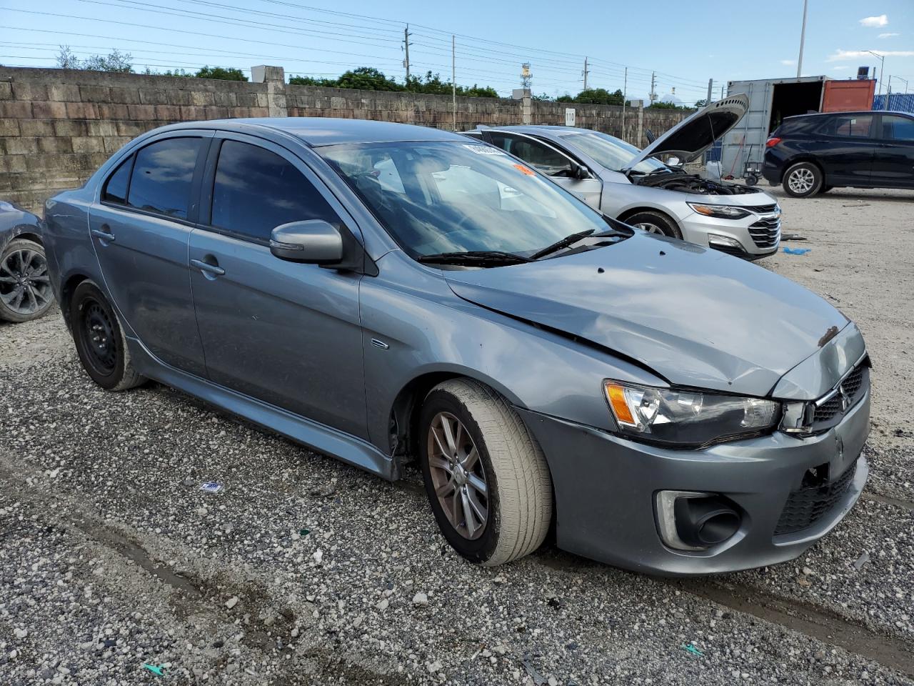 MITSUBISHI LANCER ES