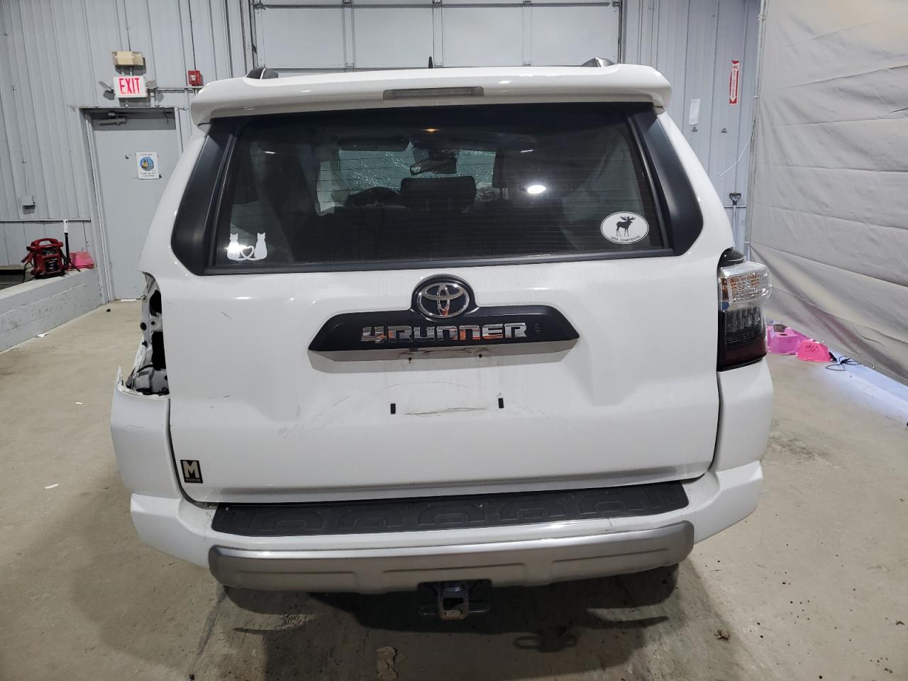 TOYOTA 4RUNNER SR5 PREMIUM