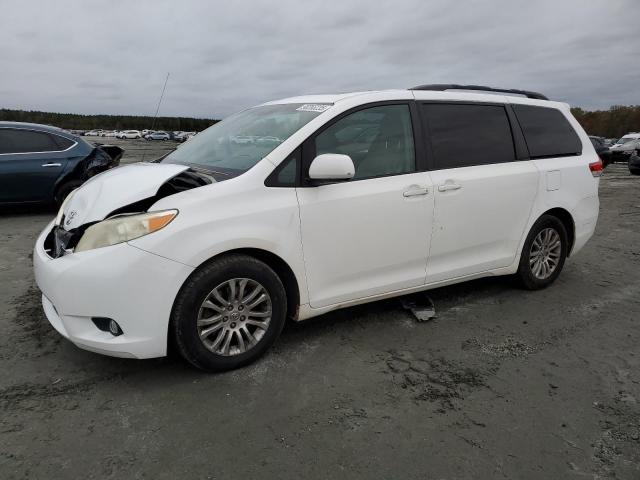 Global Auto Auctions: 2011 TOYOTA SIENNA XLE